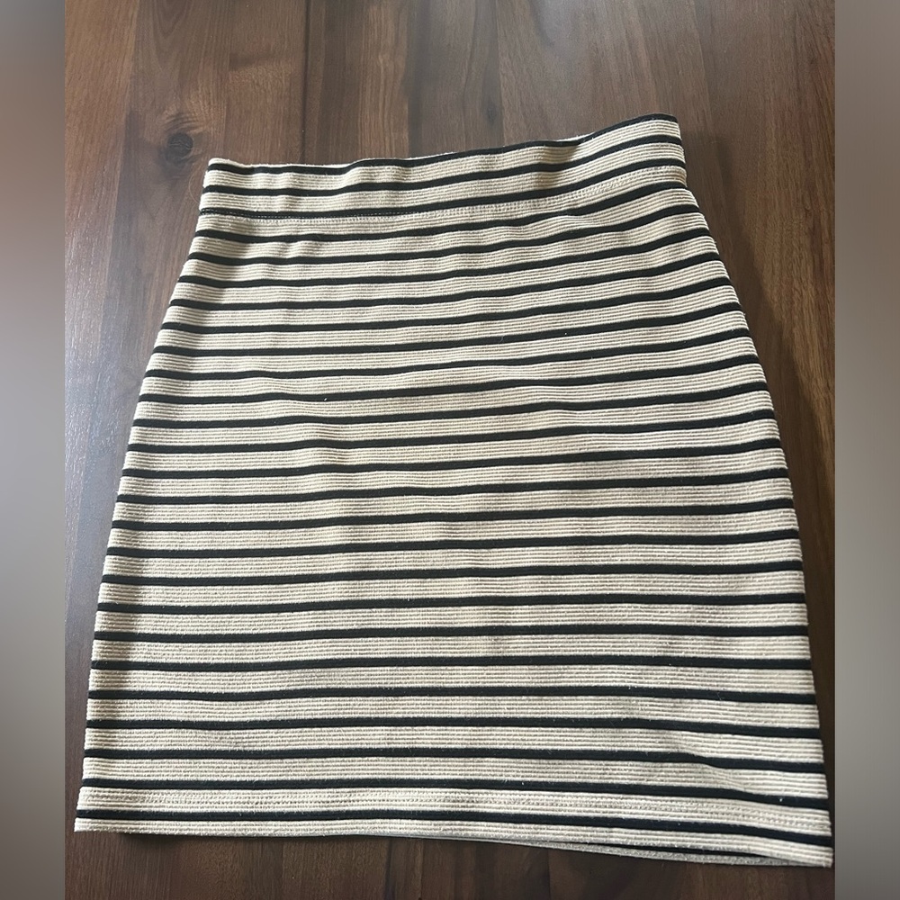 Forever 21 striped mini skirt